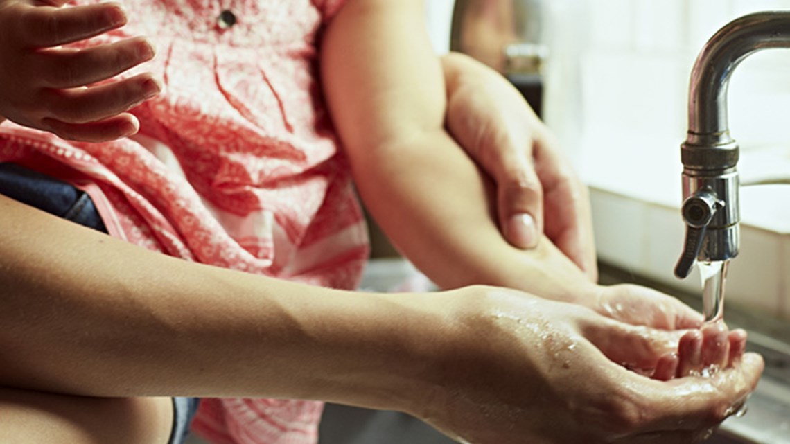 mencuci-tangan